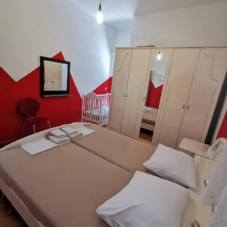 Apartment Cirko *